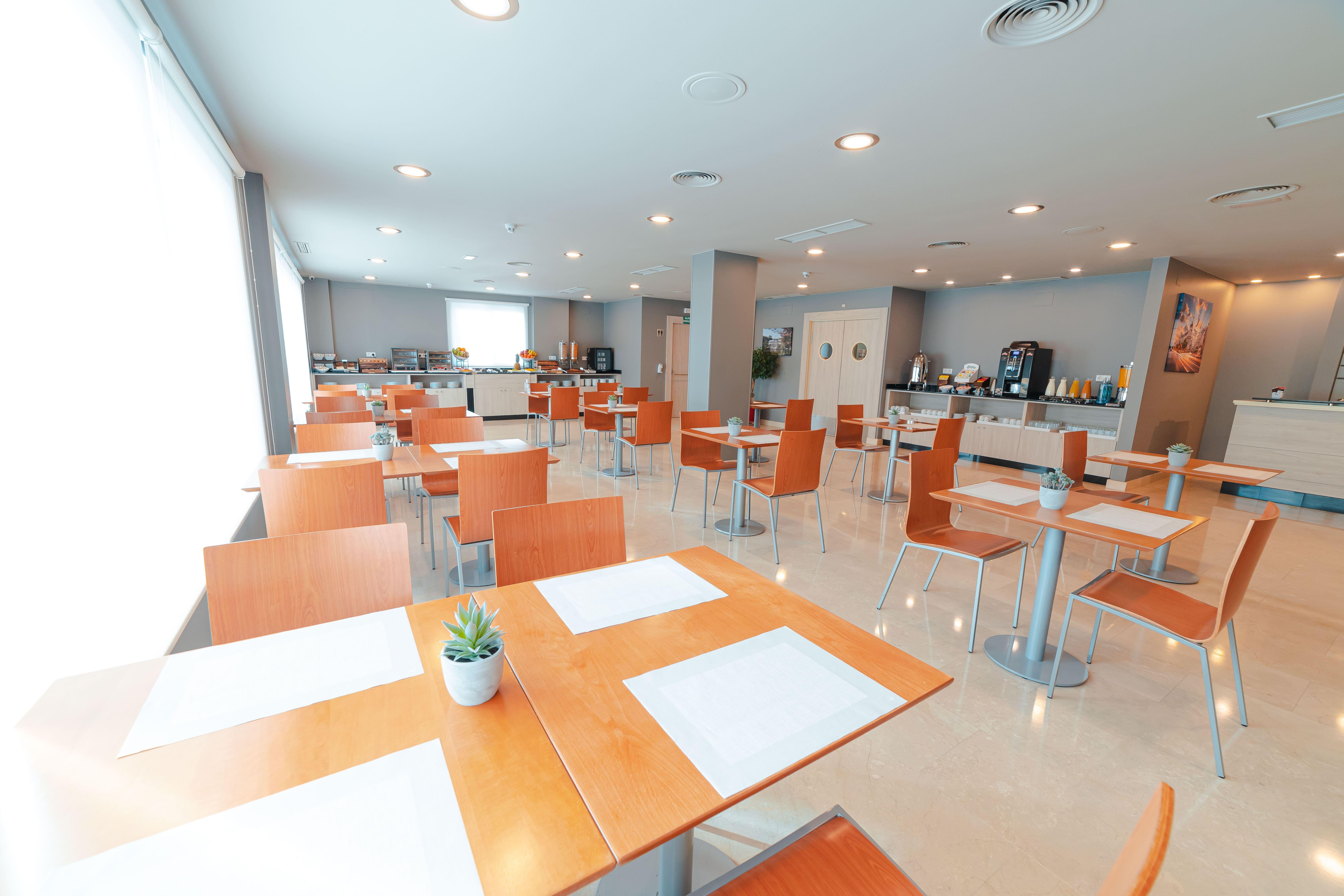 Hotel Monte Rozas Las Rozas de Madrid Ngoại thất bức ảnh