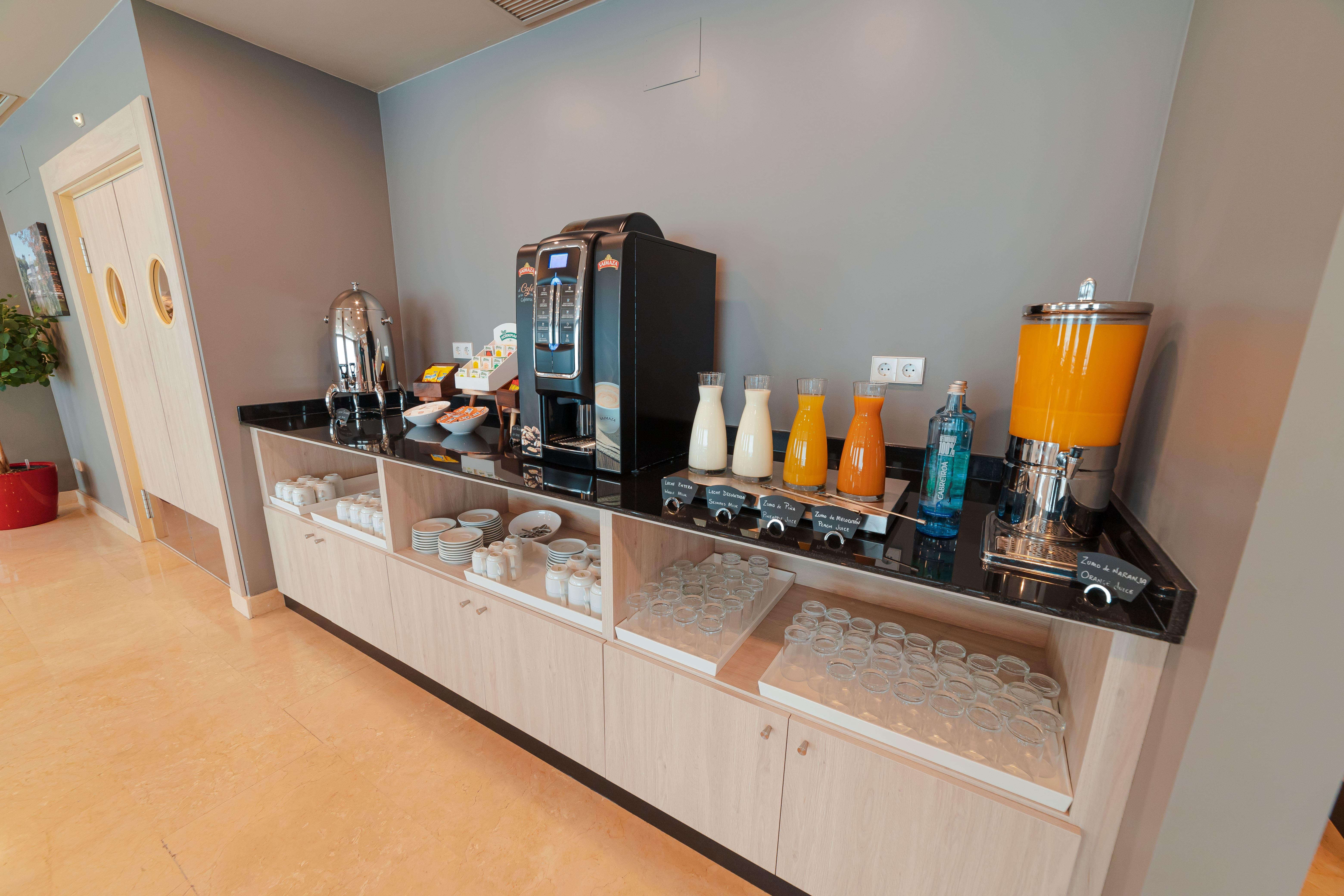 Hotel Monte Rozas Las Rozas de Madrid Ngoại thất bức ảnh