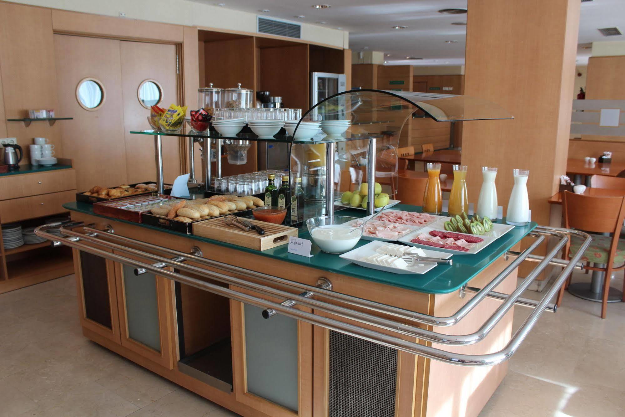 Hotel Monte Rozas Las Rozas de Madrid Ngoại thất bức ảnh